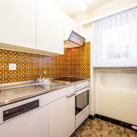 Via Sulten 12 * Flims